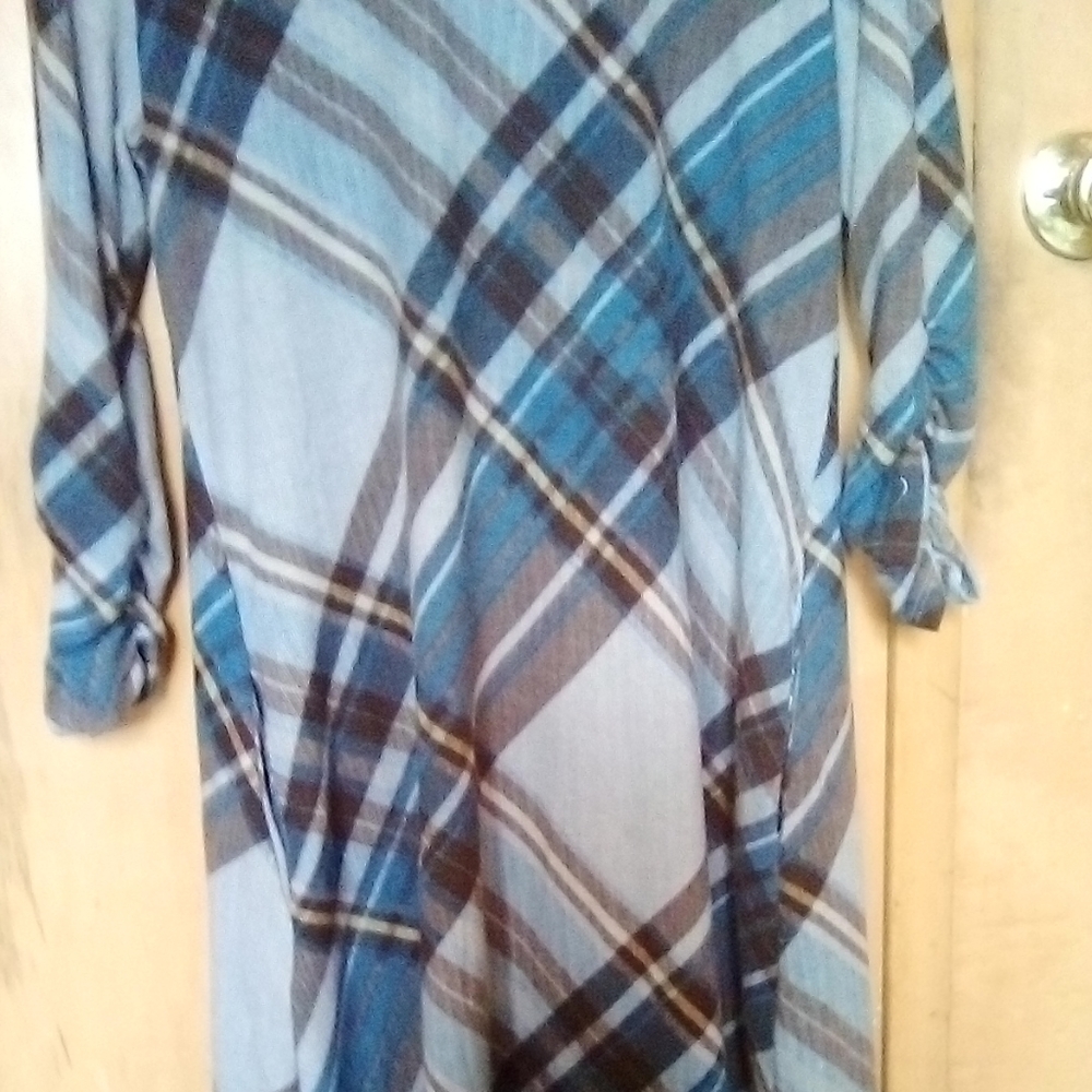Dress - Picture 3 of 3